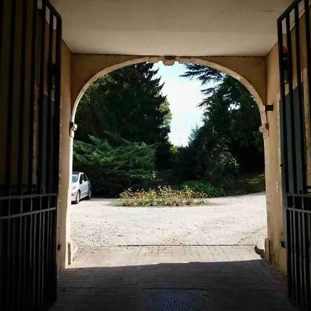 Logis Du Parc By Melrose Daire
