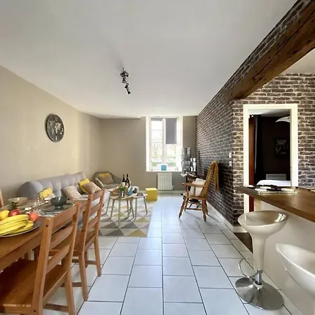 Appartamento Logis Du Parc By Melrose Bayeux