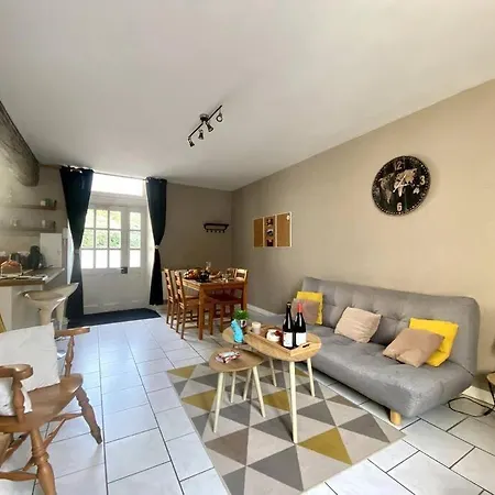 Logis Du Parc By Melrose Appartamento *