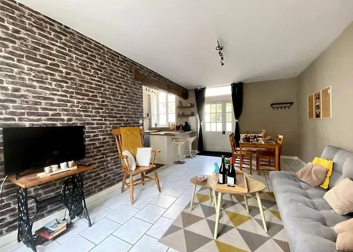 Logis Du Parc By Melrose Bayeux